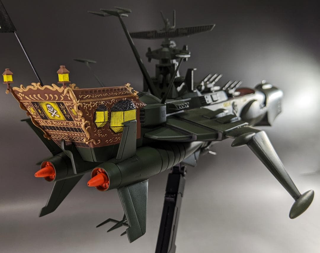 プラモデル　バンダイ　1/1000 アルカディア号　組立塗装済