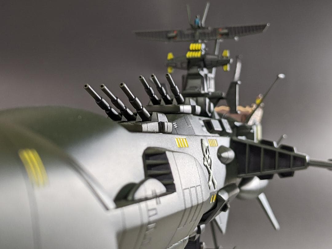 プラモデル　バンダイ　1/1000 アルカディア号　組立塗装済