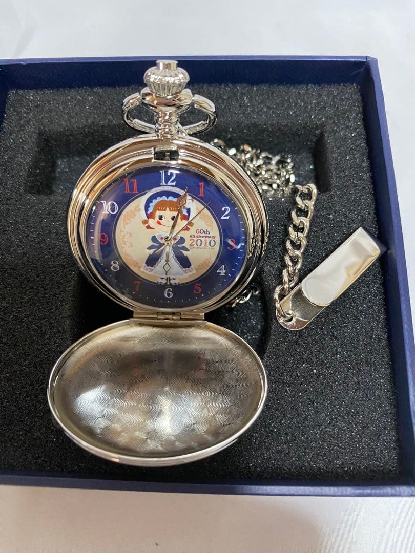 60周年記念　アニバーサリー　ペコちゃん　懐中時計