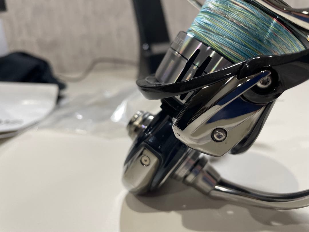 19 Daiwa CERTATE LT4000-CXH スピニングリール