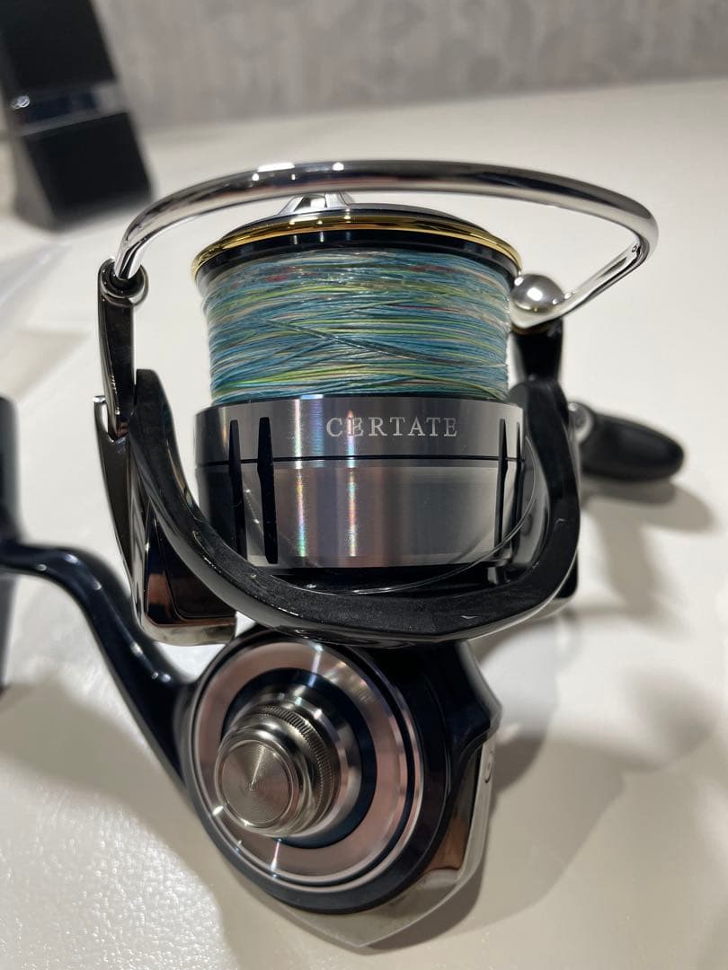 19 Daiwa CERTATE LT4000-CXH スピニングリール