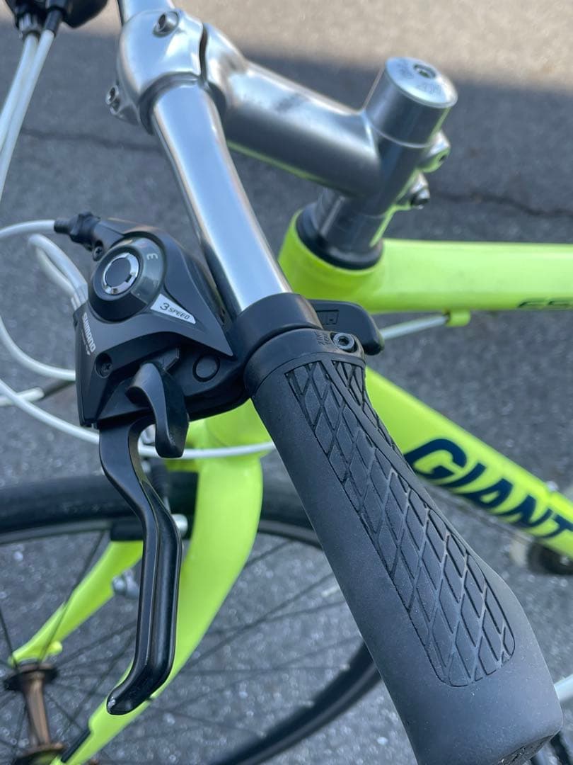 【愛知県/引き取り限定】GIANT エスケープ　R3