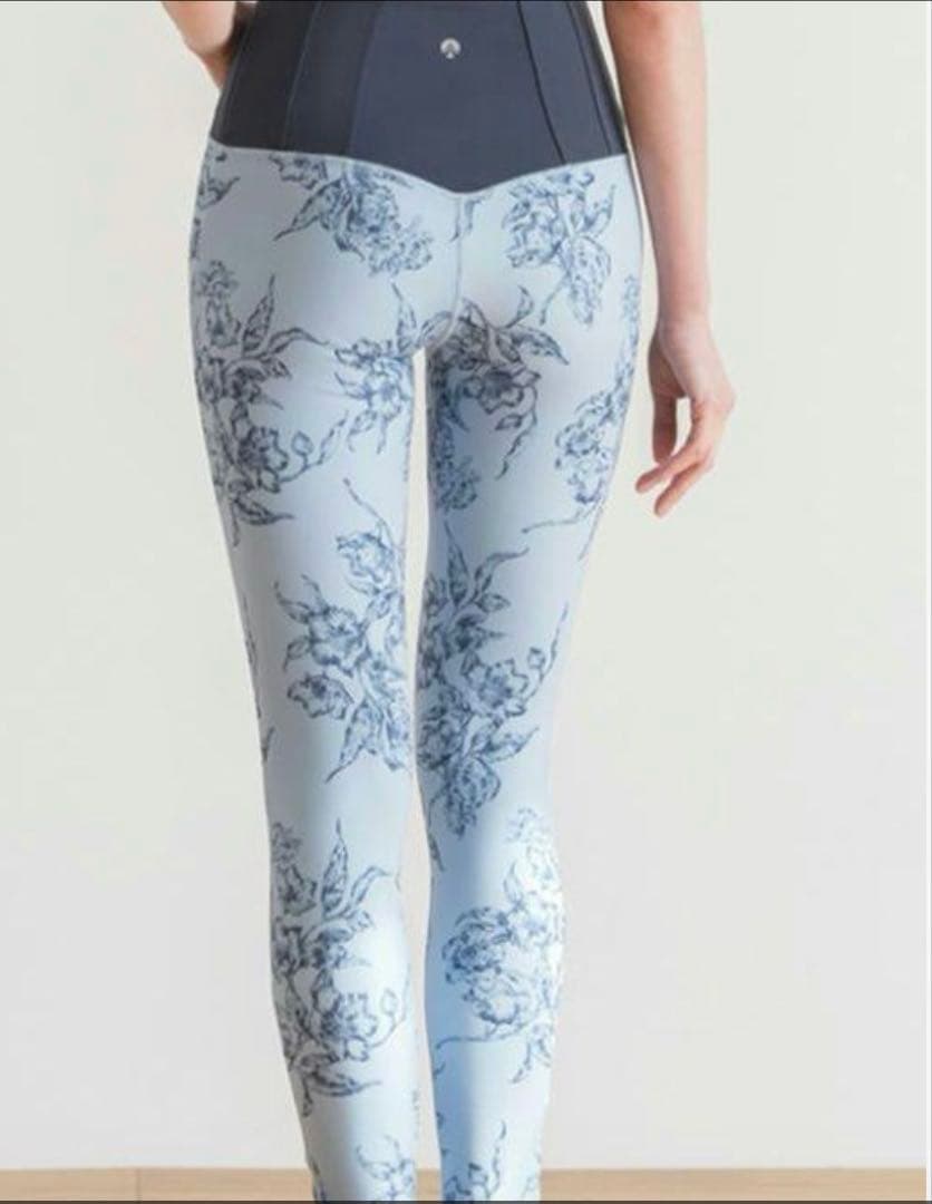 SUKALA アンティークプリント　レギンス　　　 スモークブルー　Sサイズ