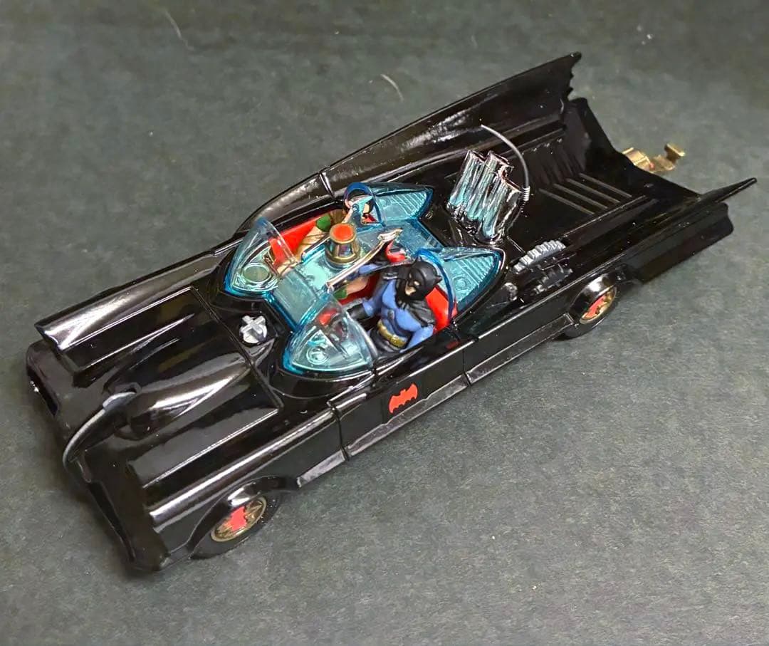 【美品】■ コーギートイズ バットモービル ダイキャスト ミニカー