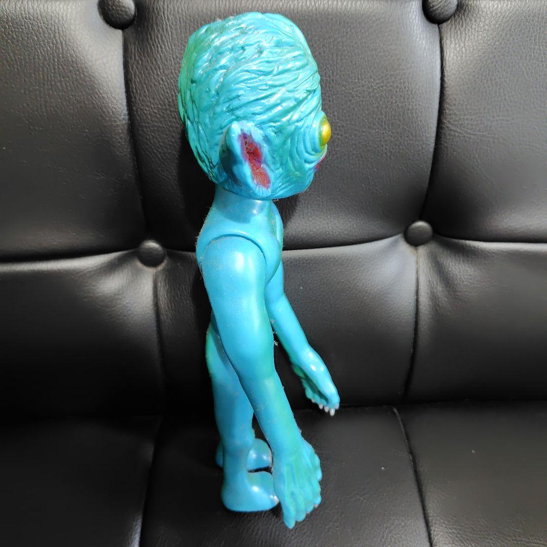 マーミット　宇宙人　青い怪獣フィギュア １９９７