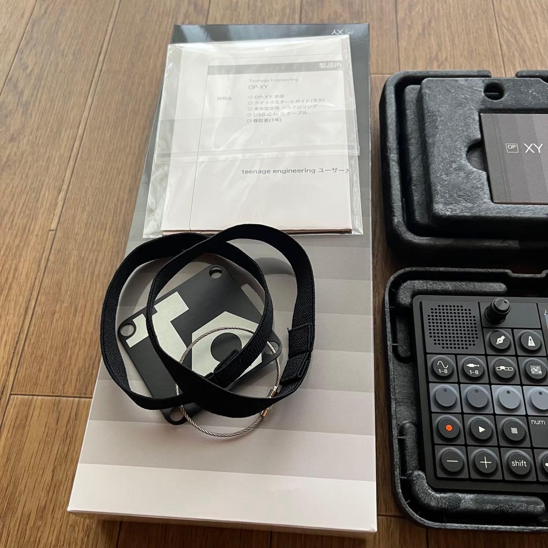 Teenage Engineering op-xy 純正バッグ付属