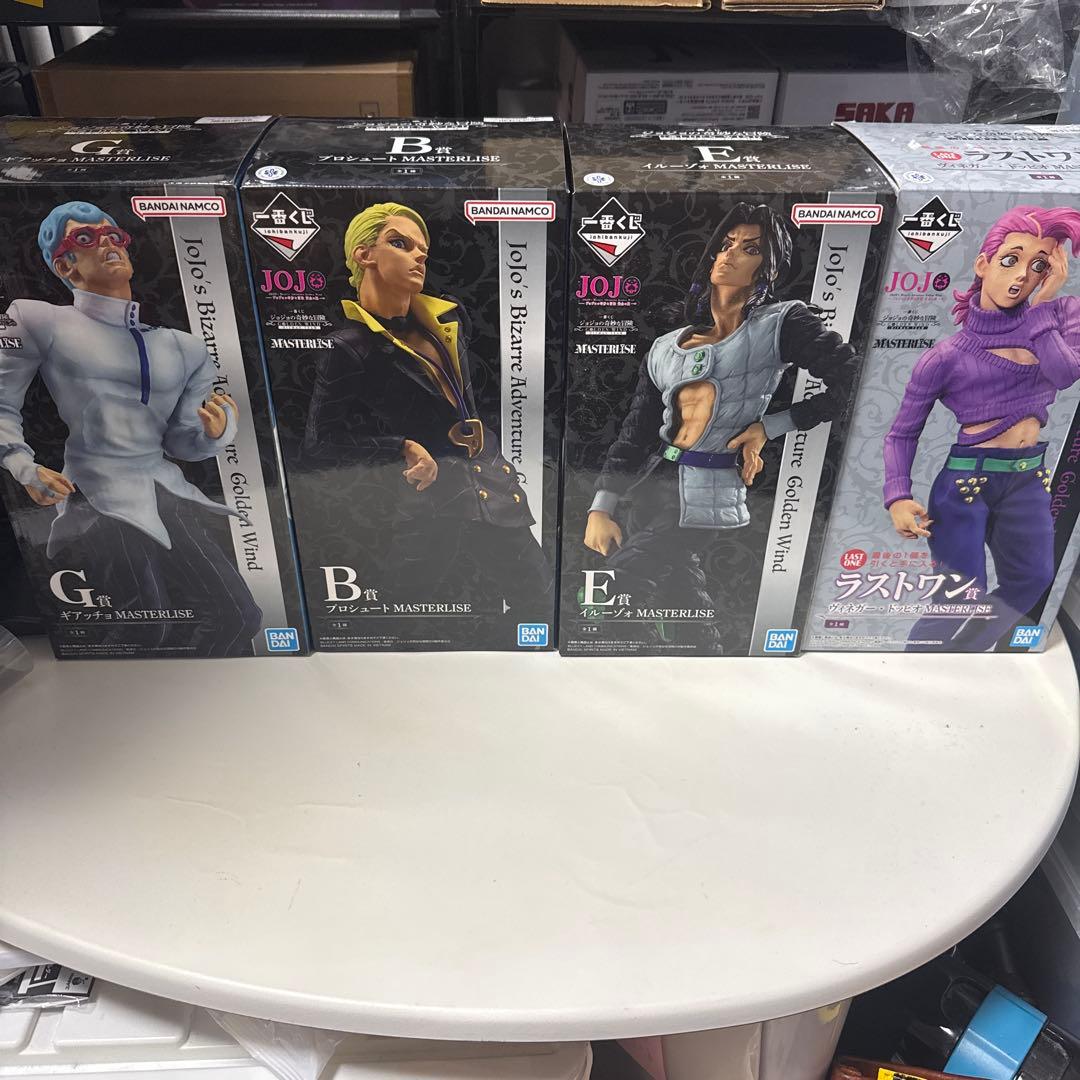 一番くじジョジョの奇妙な冒険 5部暗殺チーム　4体セット