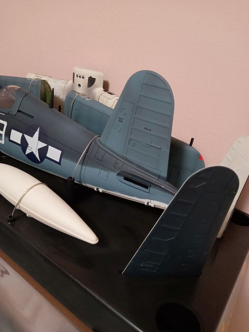 希少価値♡21stセンチュリートイズ 1/18 F4U-1A コルセア