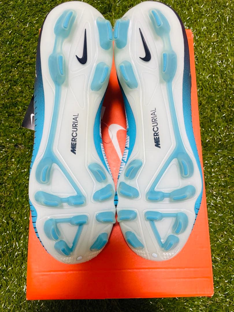 新品未使用 サッカースパイク ナイキ マーキュリアル ヴェイパー Xl