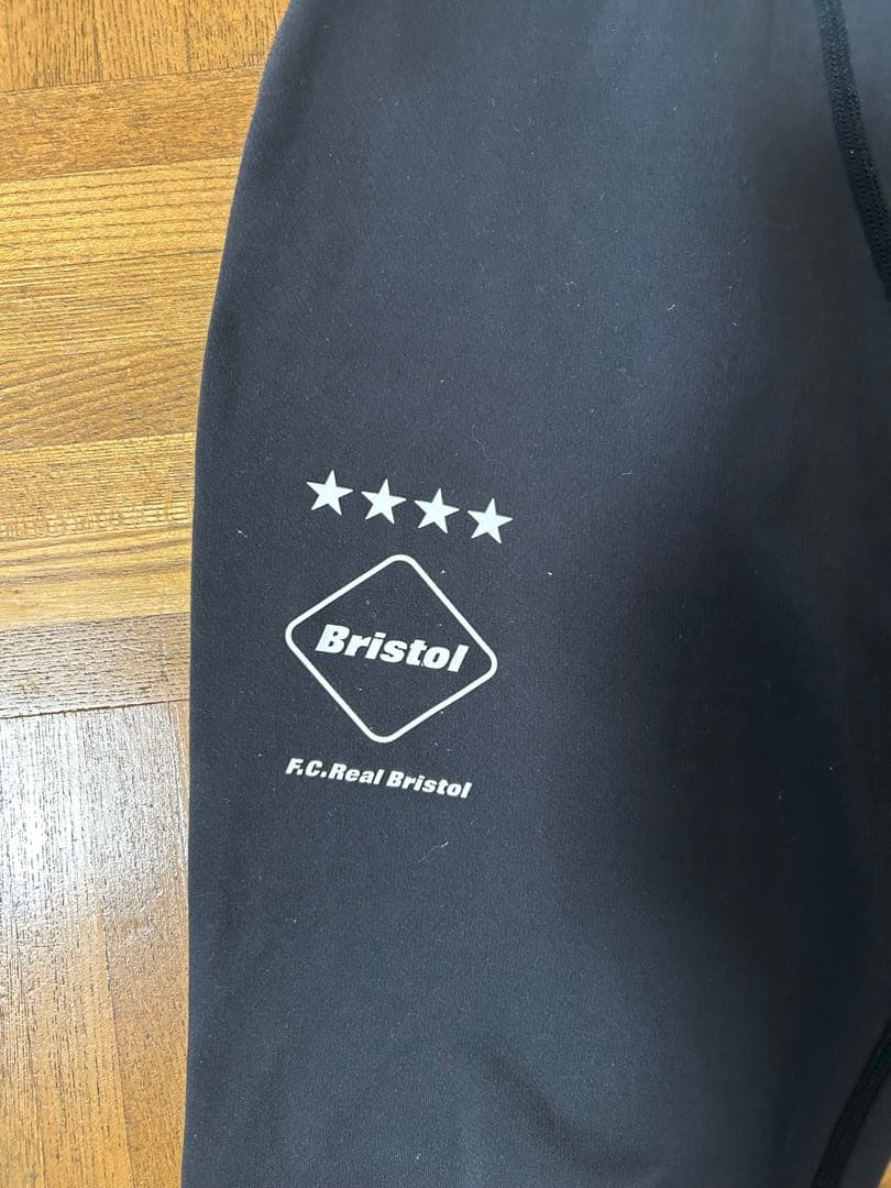 ウェア F.C.Real Bristol UNDER LAYER TIGHTS