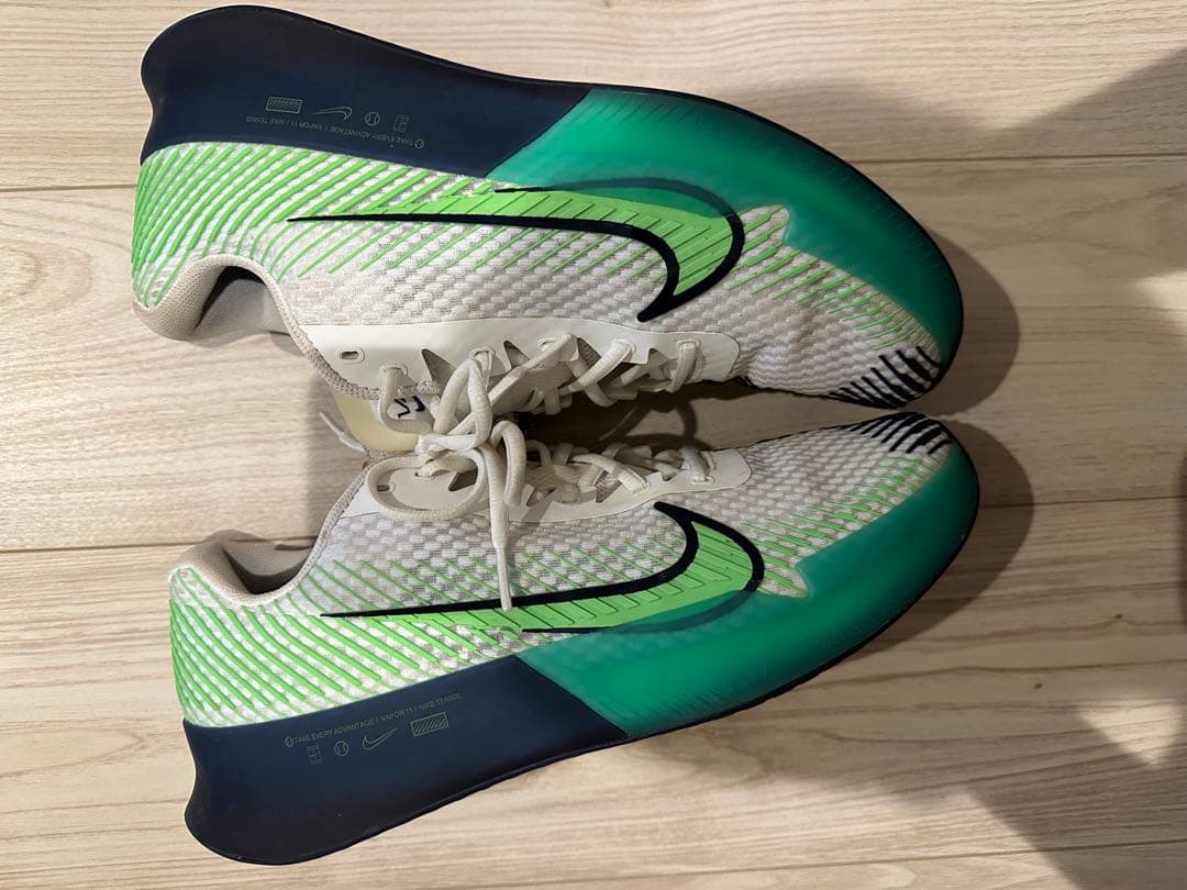 ナイキ　テニスシューズ　28 ハードコート用