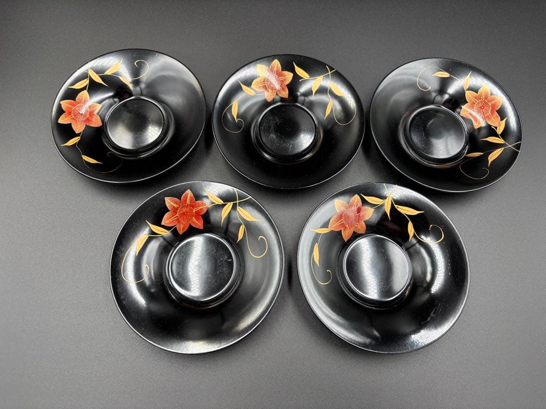 希少　会津塗り　蓋付きお椀5客・茶托５客　セット　漆器　箱付　味噌汁　汁椀