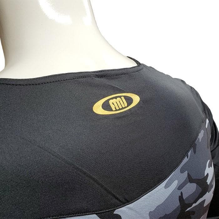 アクティブーム　ネイビー　アンダーシャツ　半袖　長袖　　迷彩柄　カモ柄 Ｍサイズ