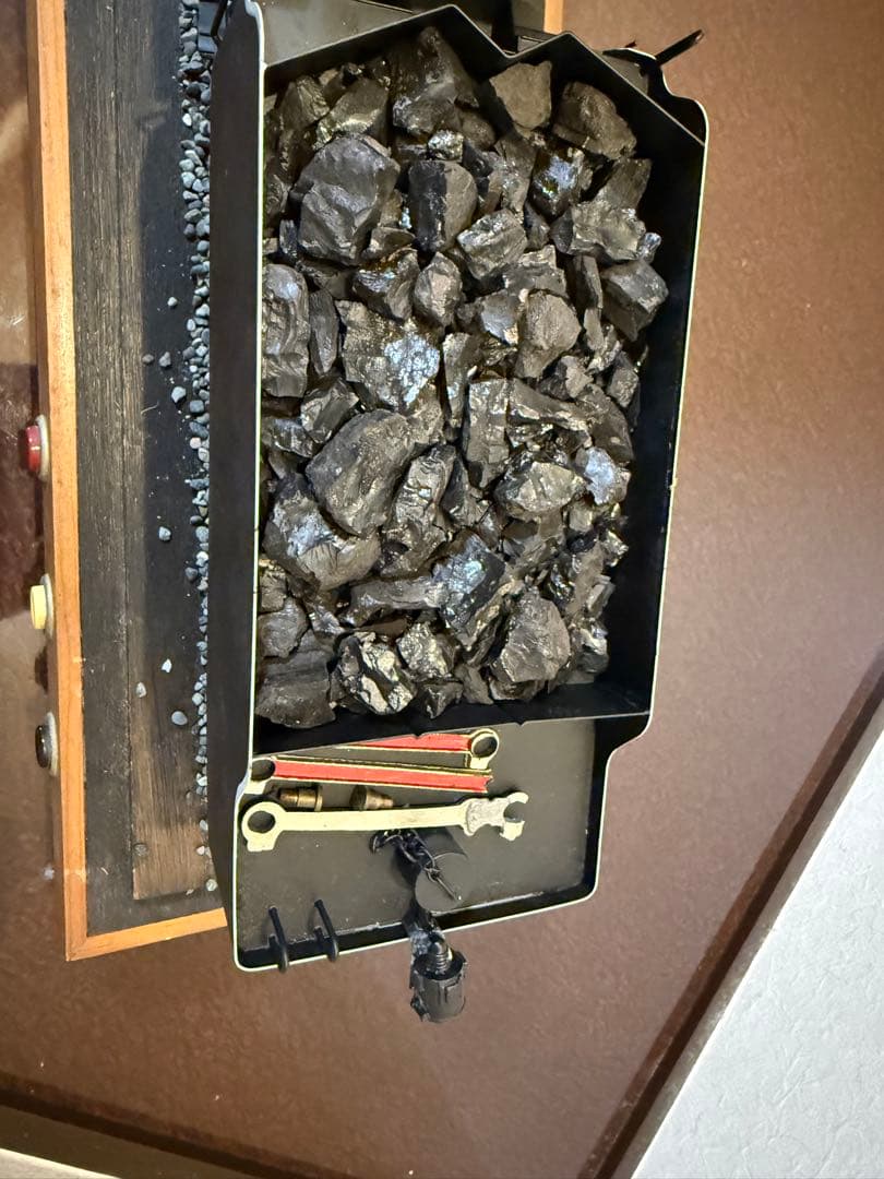 C57 蒸気機関車模型 ガラスケース付き