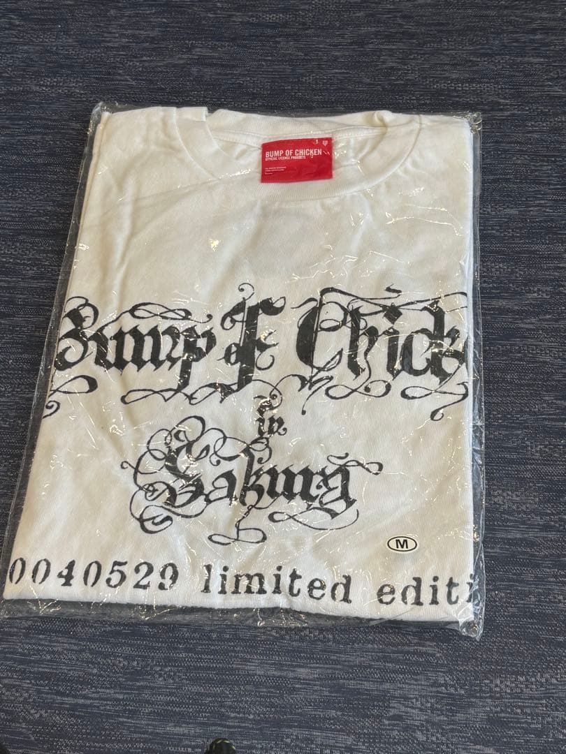 BUMP OF CHICKEN 限定Tシャツ＆ストラップ＆リストバンドセット