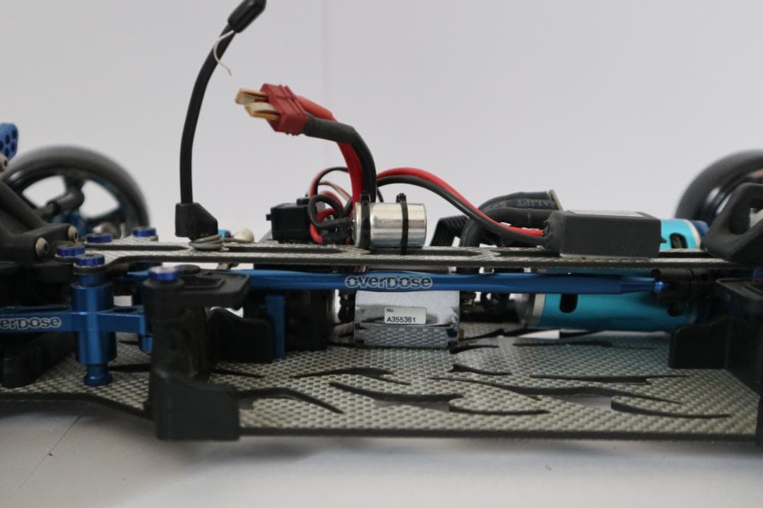 ヨコモ 1/10 RC イマドキSSG OVERDOSEパーツ付 メカ付シャーシ