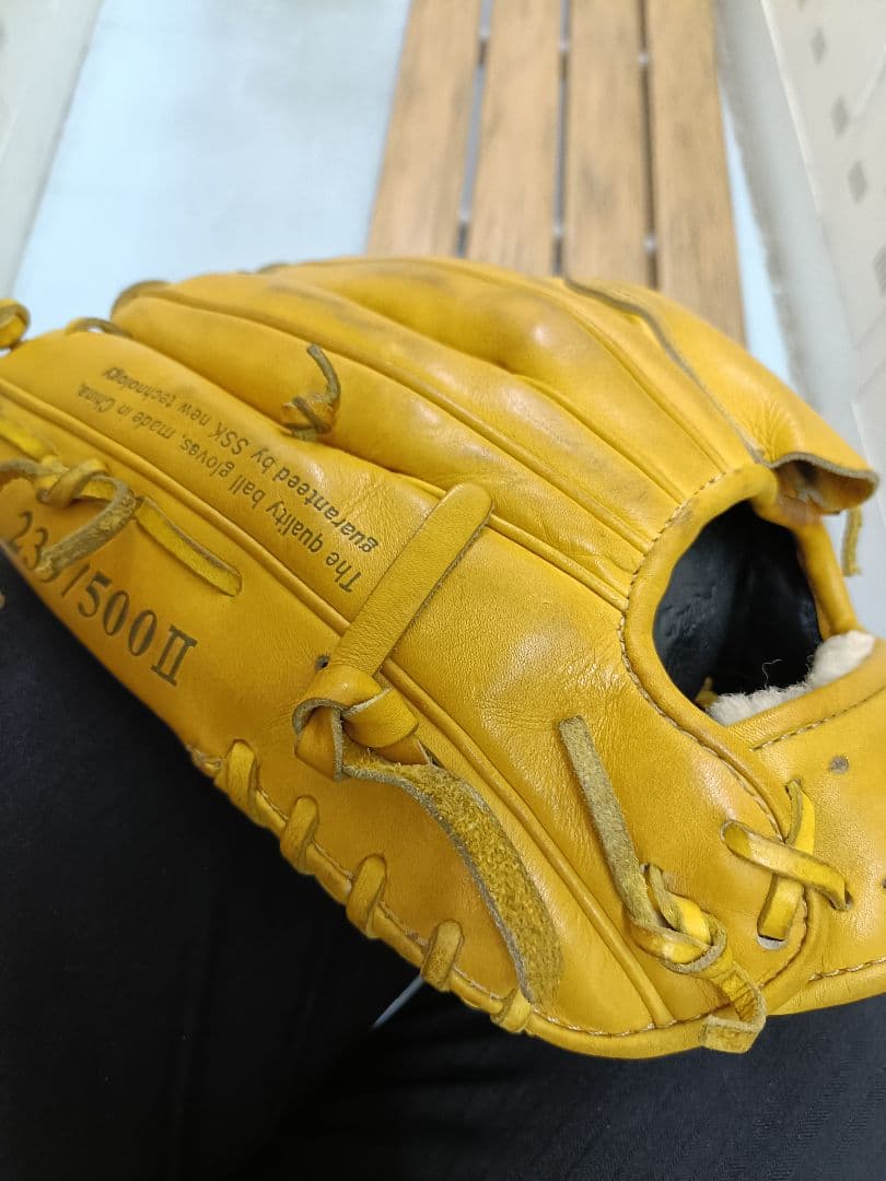 ☆美品☆SSK　グローブ　グラブ　軟式　ピッチャー