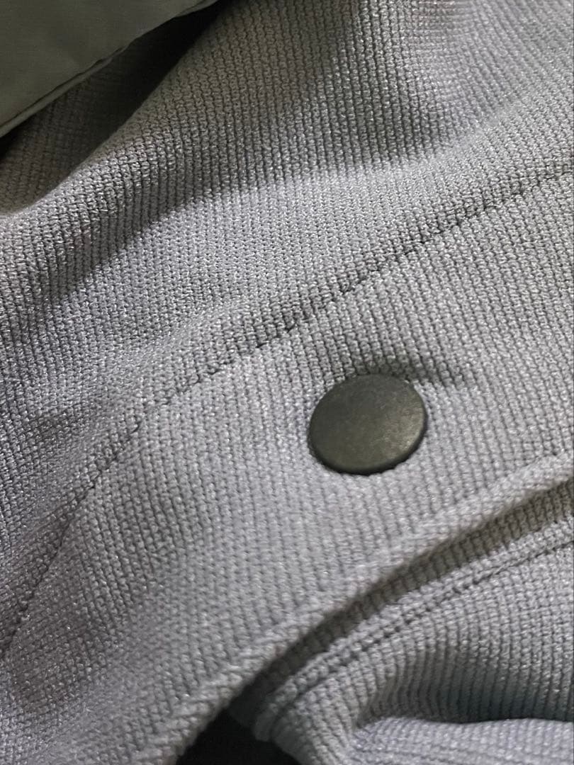 BRIEFING フード付きハイブリッドダウン