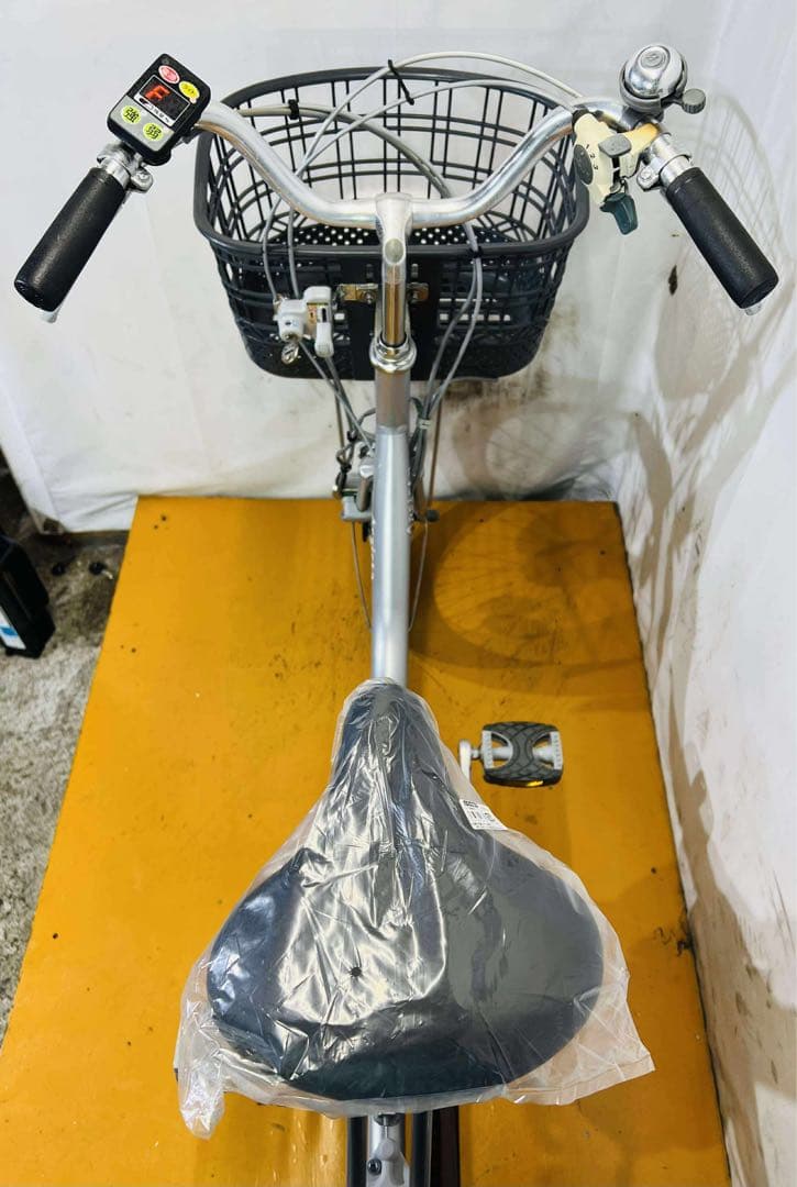 送料無料条件付きBRIDGESTONE 電動アシスト自転車三輪車(18/16型)