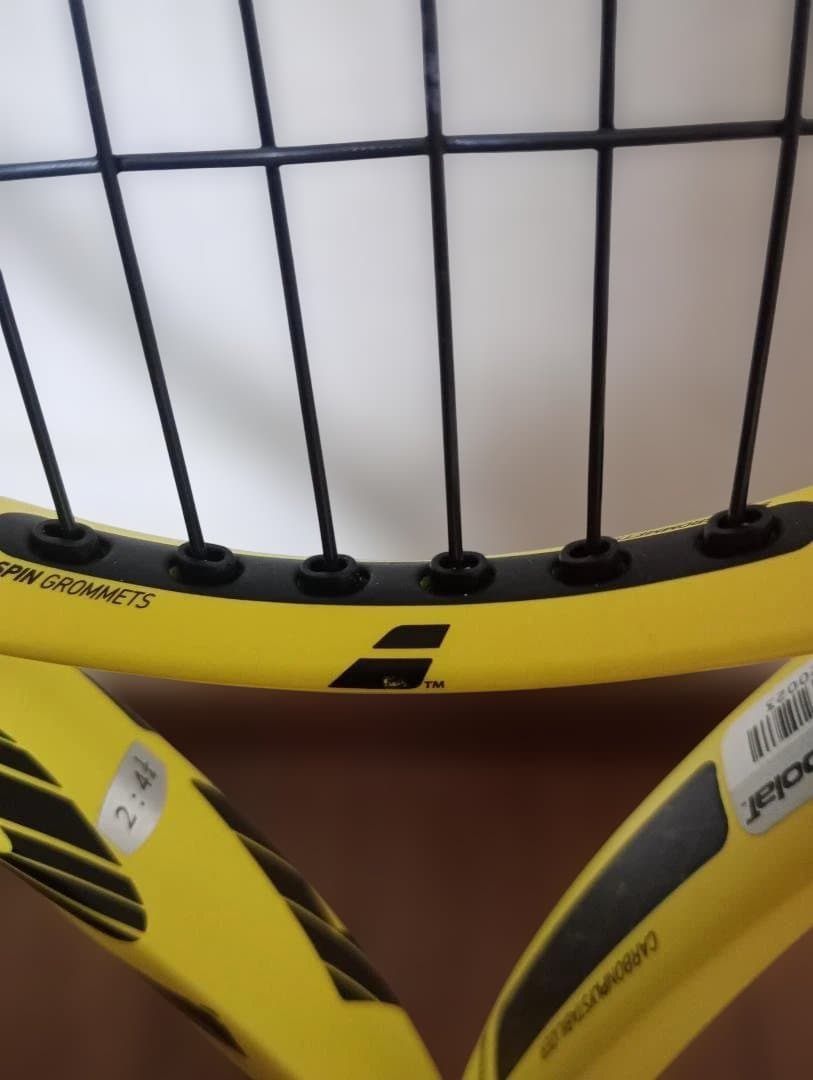 バボラ ピュアアエロ G2 2019年モデル ☆振動止め付き☆