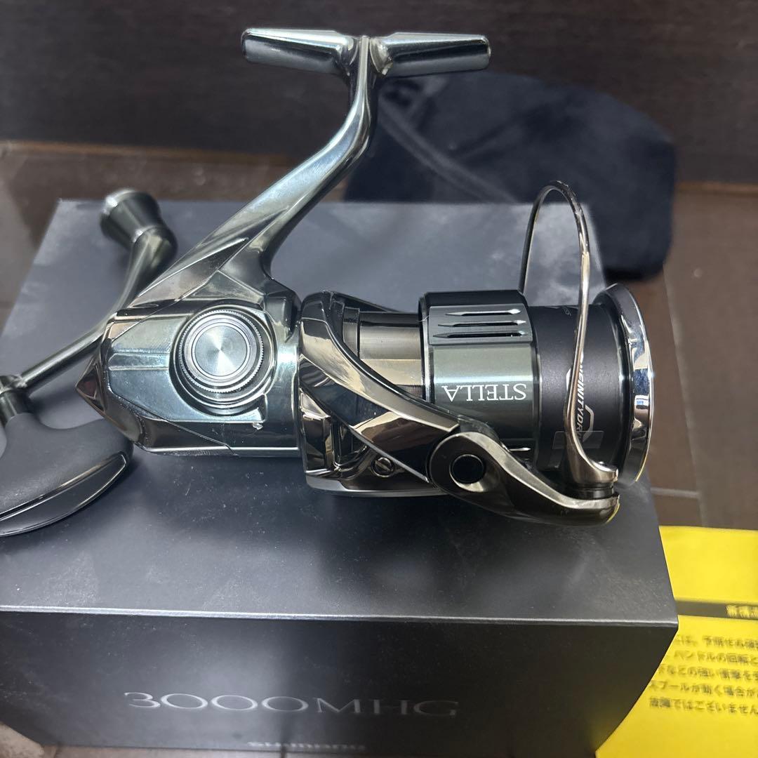 STELLA 3000MHG スピニングリール