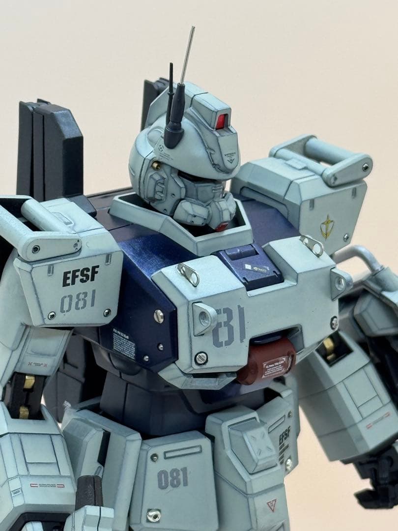 MG 1/100 ガンダムEz-8 全塗装完成品