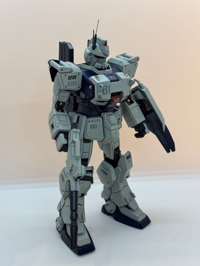 MG 1/100 ガンダムEz-8 全塗装完成品