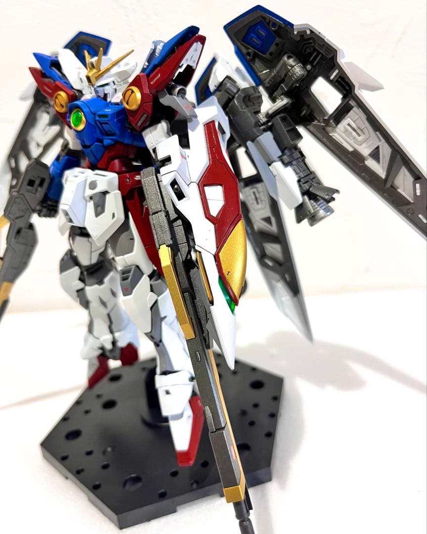 RG ウイングガンダムゼロ 塗装済 完成品