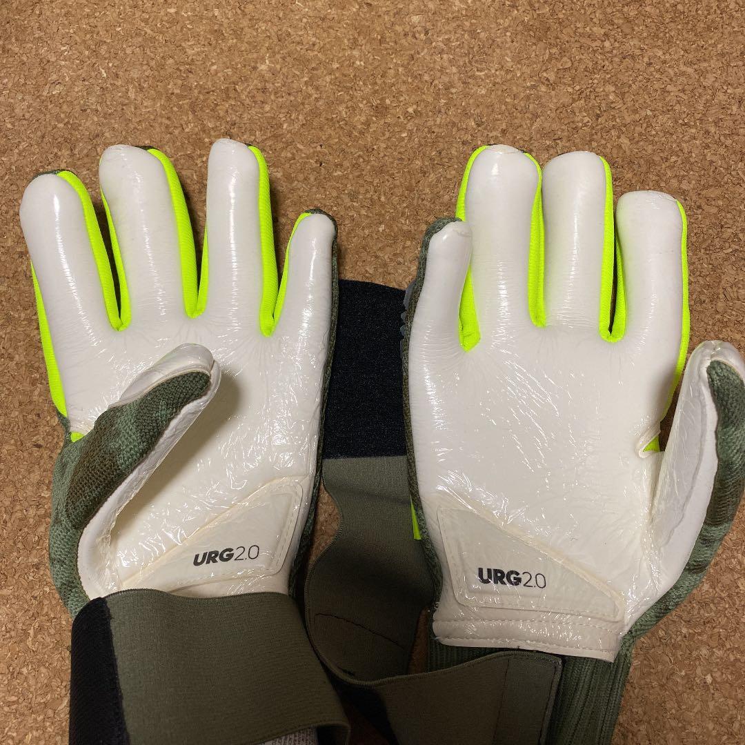 アディダスキーパーグローブプレデター