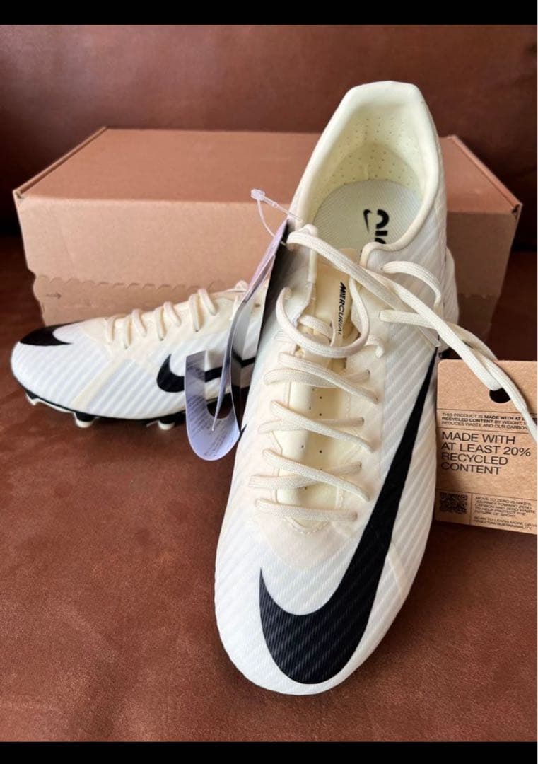 NIKE ズームヴェイパー15 アカデミーFG／MG