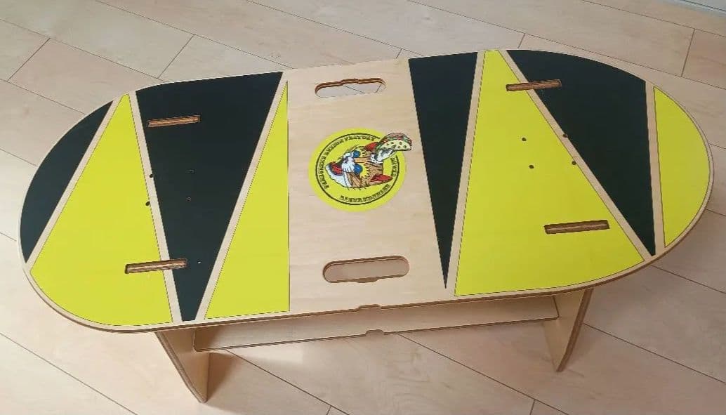 wagamama tokyo 別注 SK8 Table Peregrine