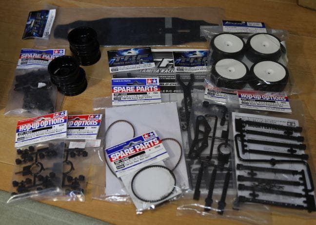 タミヤ 1/10 TRF420  中古　完バラメンテ済　予備パーツ有り