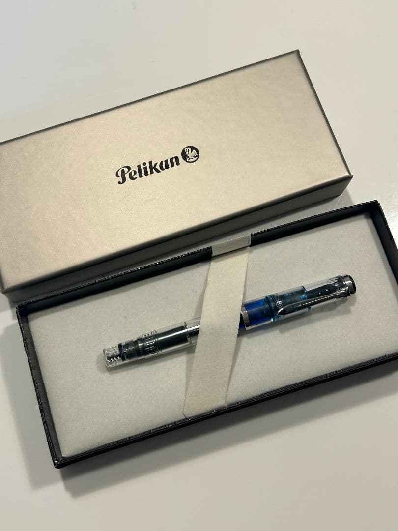 Pelikan M205 F デモンストレーター　万年筆