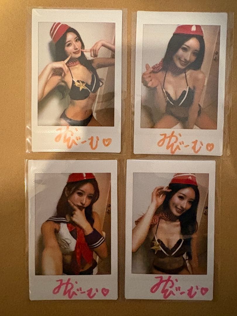 MIYABI サイバージャパンダンサーズ　 サイン入りチェキ4枚組