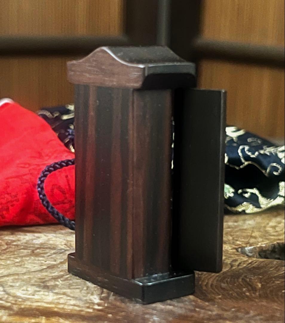 仏教美術 時代 珊瑚 聖観音菩薩像 仏像 川口一光 黒檀 厨子 巾着 布 付き