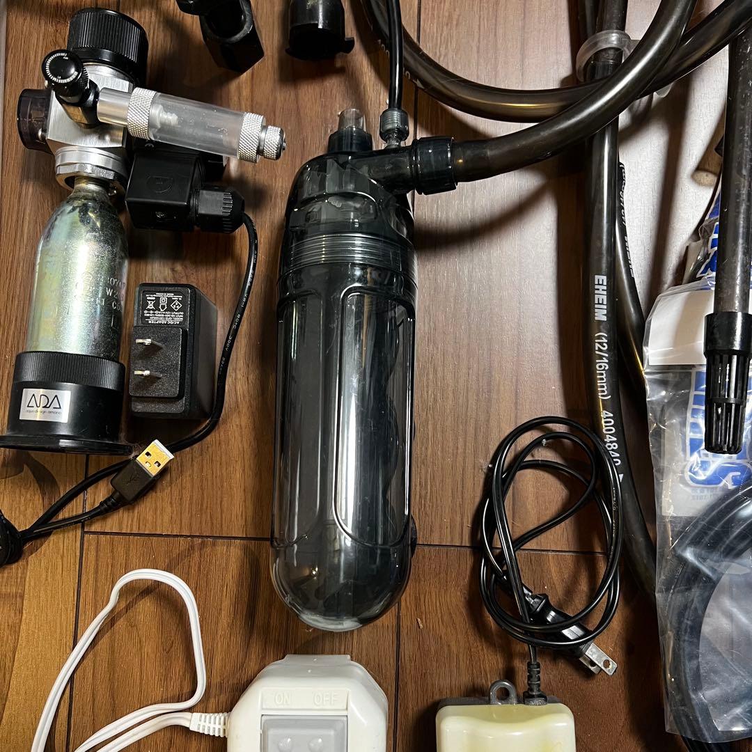 アクアリウム用品 まとめ売り（エーハイム2213/CO2電磁弁/LEDライト他）