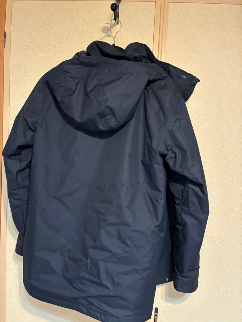 Columbia 今シーズン新品購入　スノーボード　スキー用　男性用ウェア