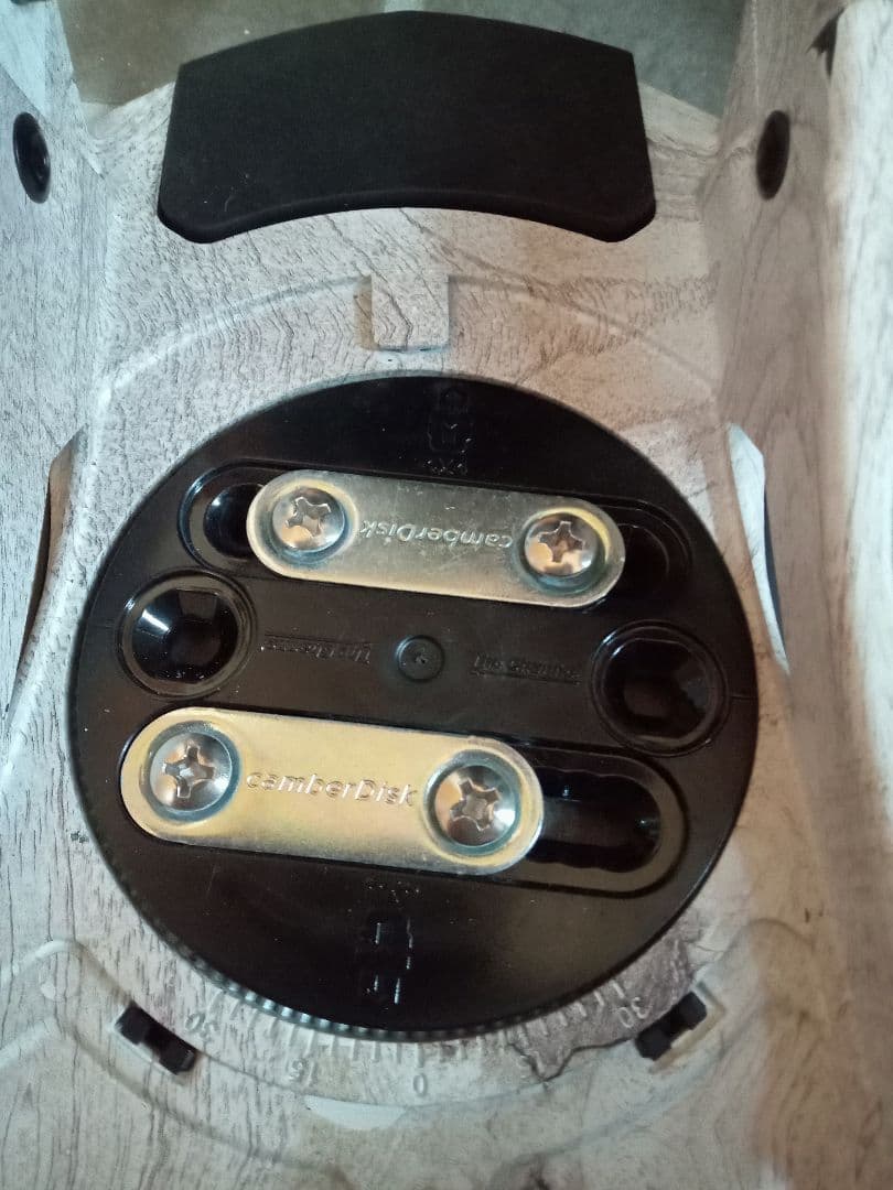 美品:ユニオンスノーボード ビンディング