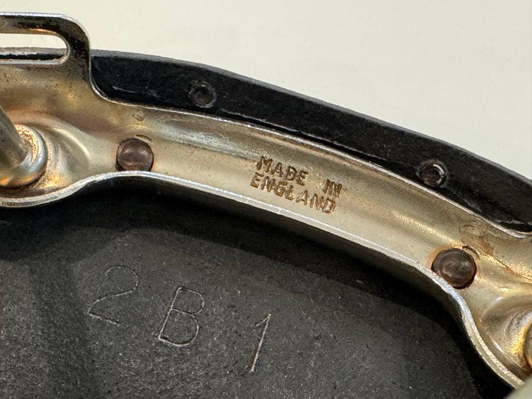 BI7 SPECIAL BROOKS LAB サドル