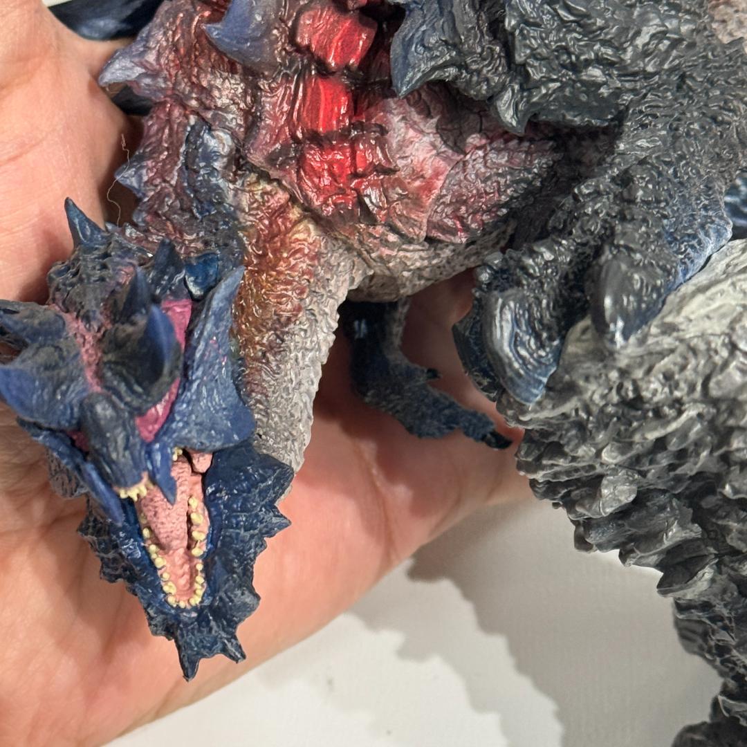 クリエイターズモデル 斬竜 ディノバルド 復刻版 フィギュア