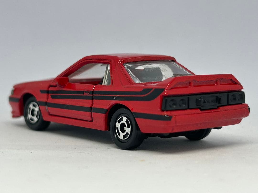 トミカ No.20 ニッサン スカイライン R31 日本製 赤箱 前期 後期