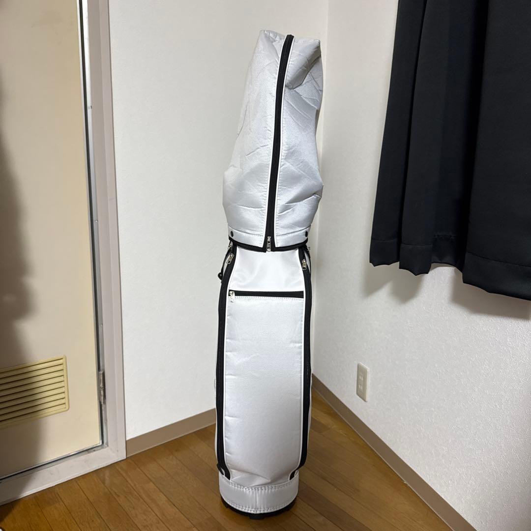 ホワイト ゴルフバッグ アイアンセット付き