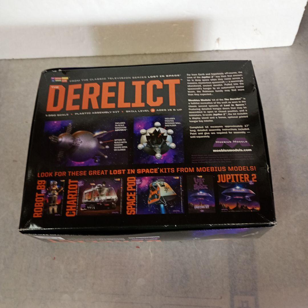 メビウス　ロストインスペース　1/350 ディレリクト＆ジュピター２　未使用品