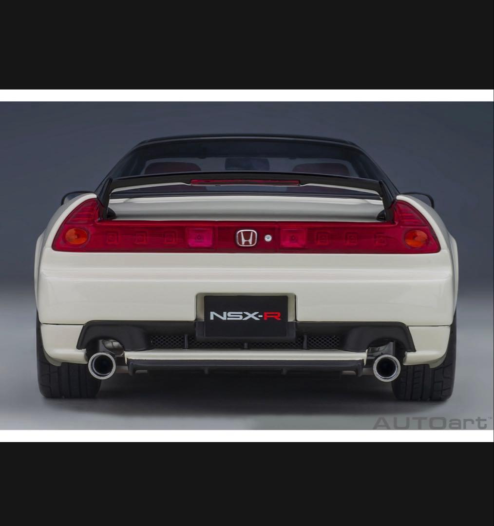 新品未開封 大幅値下げ オートアート1/ 18 ホンダ NSX-Rホワイト
