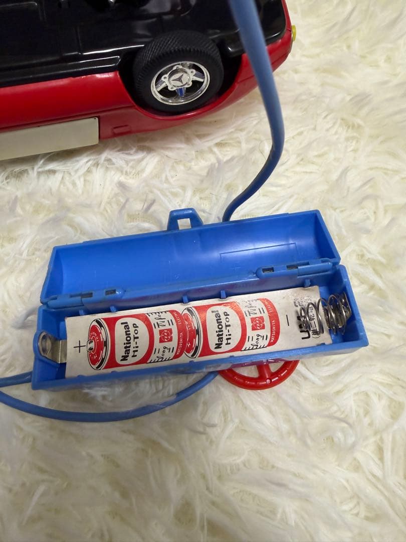 バンダイ ドアびらきベンツ 2037