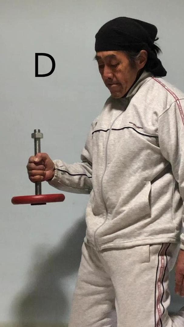 筋トレ　器具　用具　用品　ダンベル　筋肉　運動　スクワット　バーベル　腕相撲