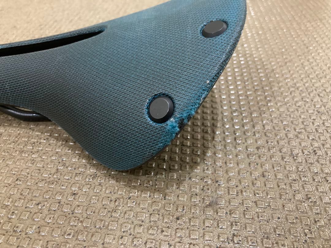 Brooks C17 Carved (octane) サドル