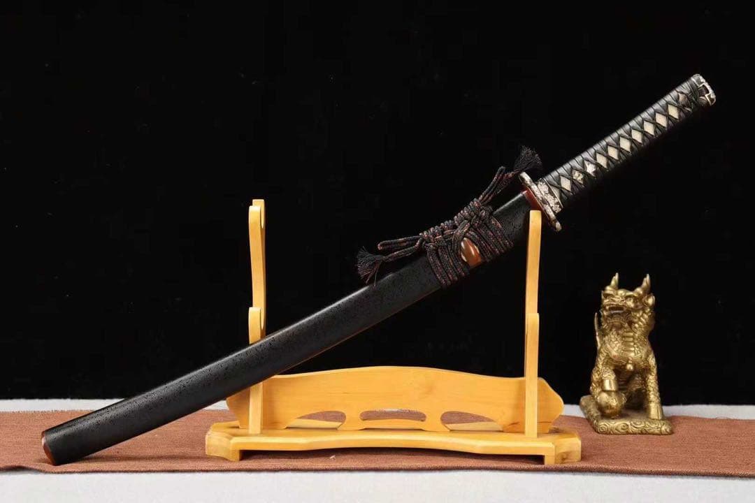 本脇差「桜洛」 黒石目鞘 銀鎏金装 皮革柄巻き 武具 日本刀 模造刀 鑑賞用