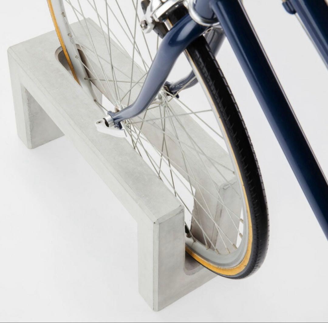 自転車スタンド おしゃれ 置くだけ 屋外 「 コンクリート製