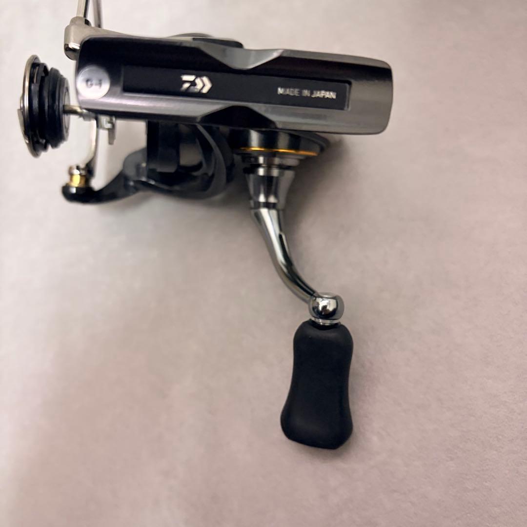 【美品】ルビアスエアリティFC LT2000S-H スプール無し